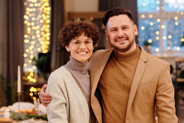 היתרונות והחסרונות של אתרי היכרויות: לחקור את עולם ההיכרויות באינטרנט היתרונות והחסרונות של אתרי היכרויות: לחקור את עולם ההיכרויות באינטרנט