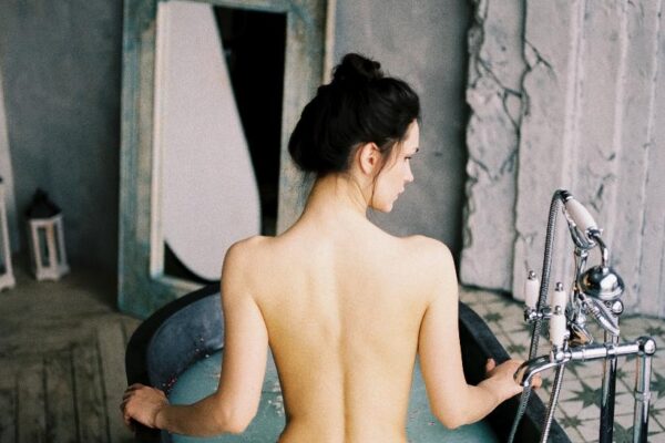 "המדריך הסופי לקונדומים: כל מה שצריך לדעת" "המדריך הסופי לקונדומים: כל מה שצריך לדעת"