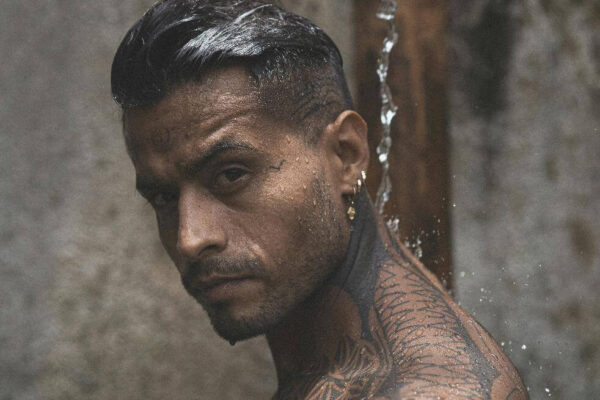 עולם נערות הליווי: מבט מקרוב על התעשייה השנויה במחלוקת הזו עולם נערות הליווי: מבט מקרוב על התעשייה השנויה במחלוקת הזו