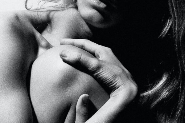 פנטזיות ארוטיות: חקירת האפשרויות האינטימיות של הדמיון שלך פנטזיות ארוטיות: חקירת האפשרויות האינטימיות של הדמיון שלך